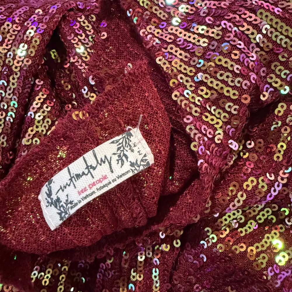 Free People Gold Rush Wine Long Sleeve Sequin Sparkle Top Blouse Shirt Medium - Picture 7 of 8